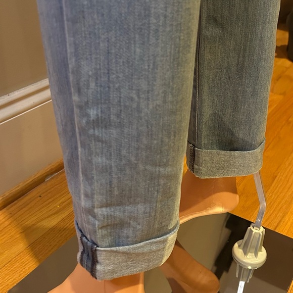 Hudson Light Wash Jeans - Picture 6 of 7